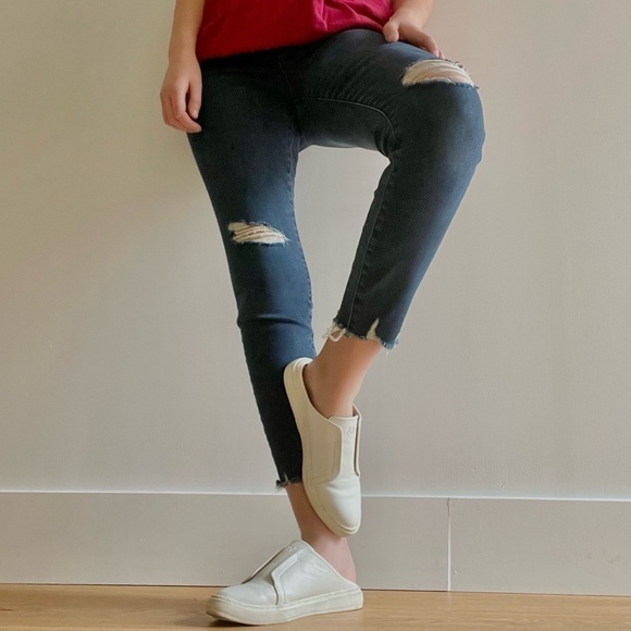 NWT J BRAND RIPPED MID RISE CROP SKINNY EGO DESTRUCT - 26 - Picture 5 of 13